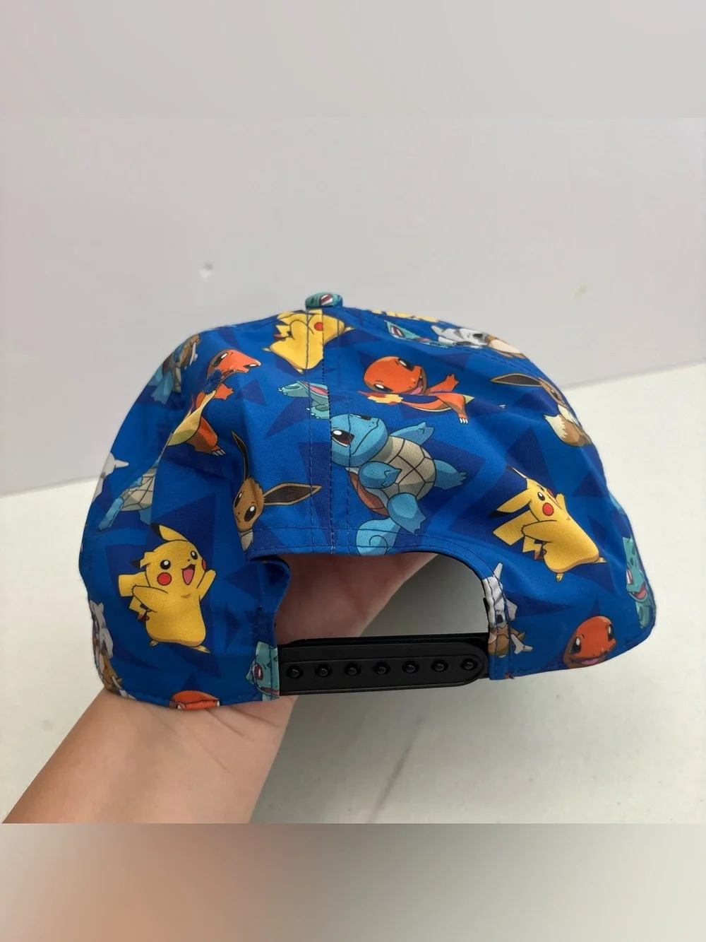 Pokémon Snapback Cap Pikachu Bulbasaur Charmander Squirtle Eevee Cubone 2024